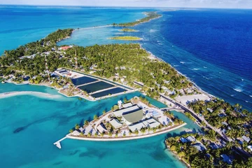 Kiribati uçak bileti